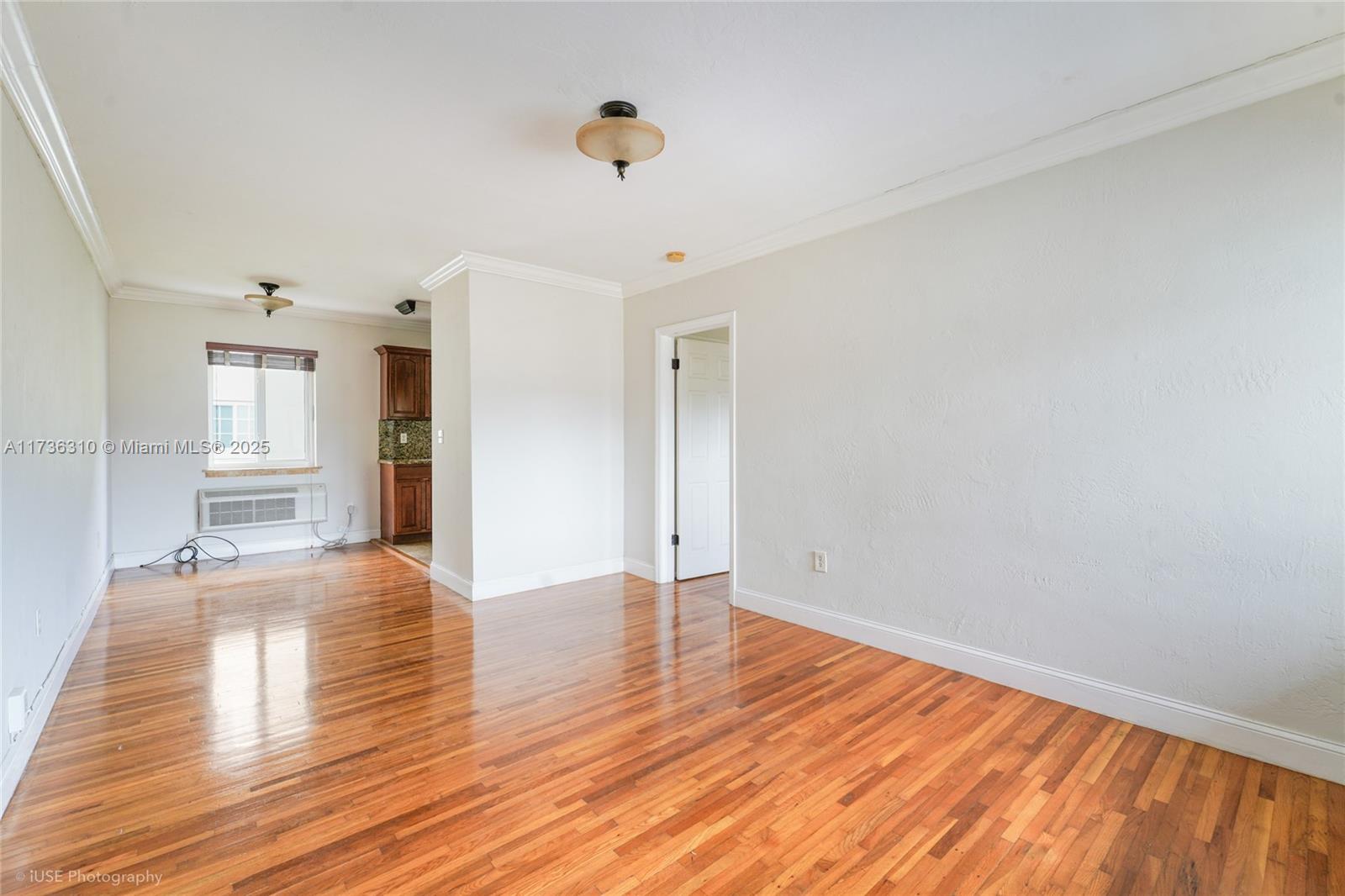 35 Antilla Ave Coral Gables, FL 33134