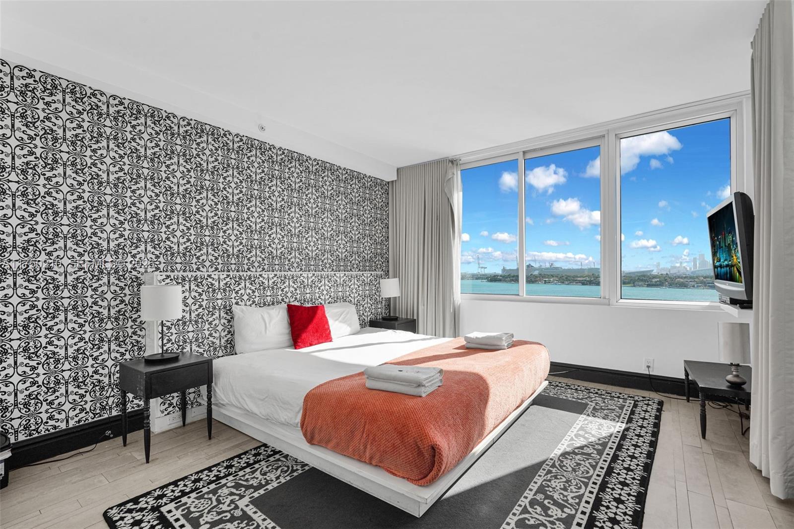 image Mondrian South Beach21