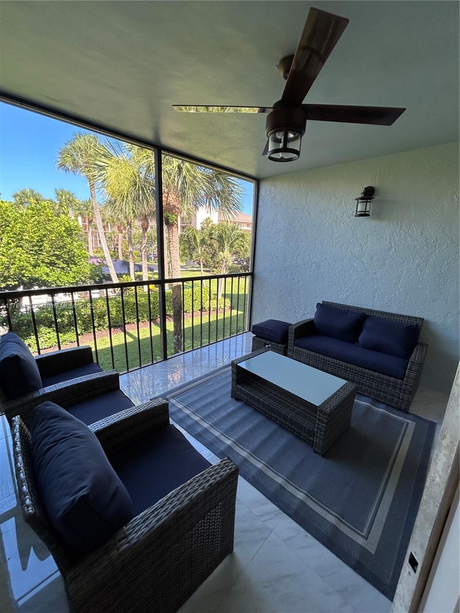 275 Palm Ave #D205 Jupiter, FL 33477