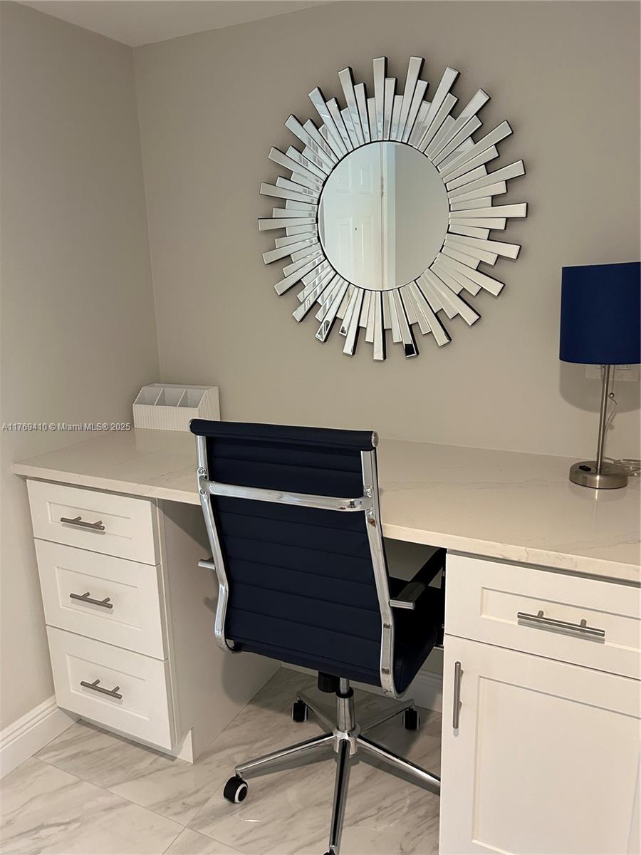 275 Palm Ave #D205 Jupiter, FL 33477