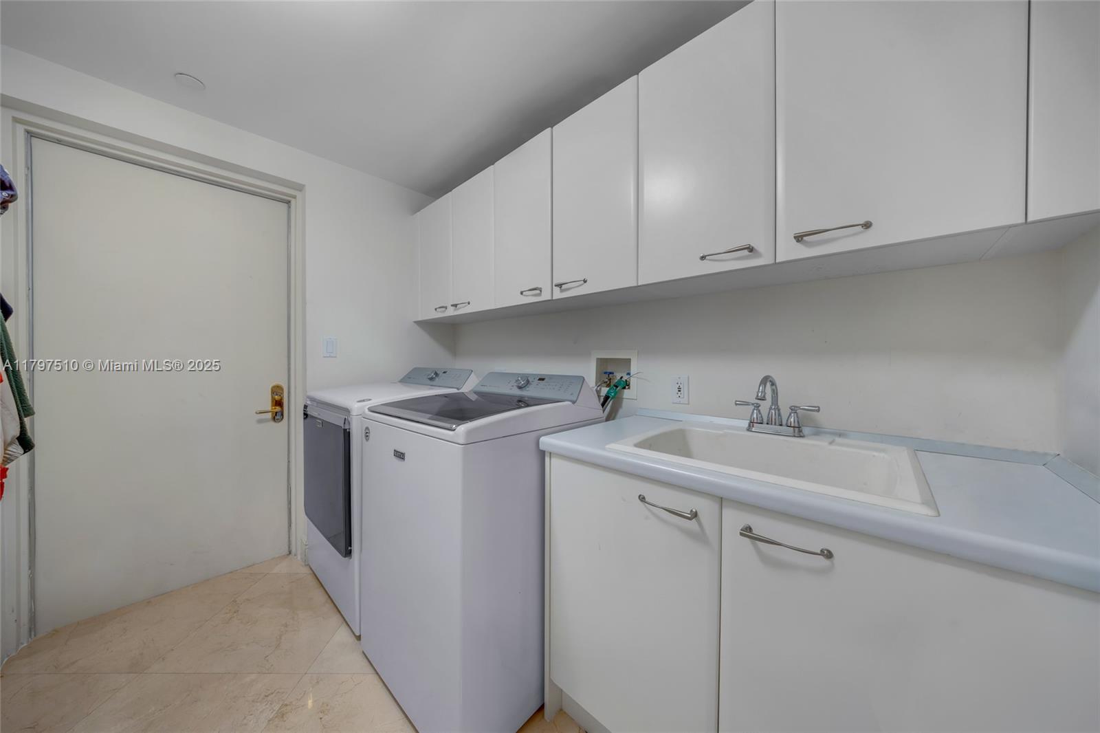 image Porto Vita South Tower69