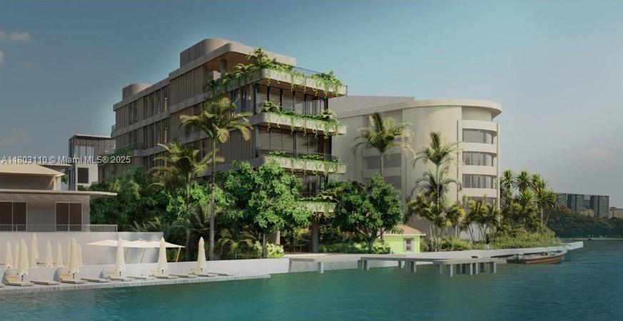 8-10 Century Ln Miami Beach, FL 33139