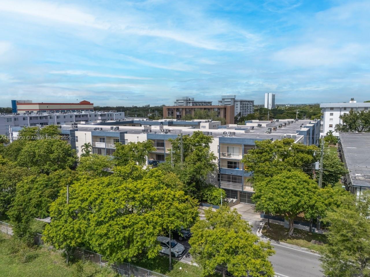 16750 NE 10th Ave #225,North Miami Beach, FL 33162