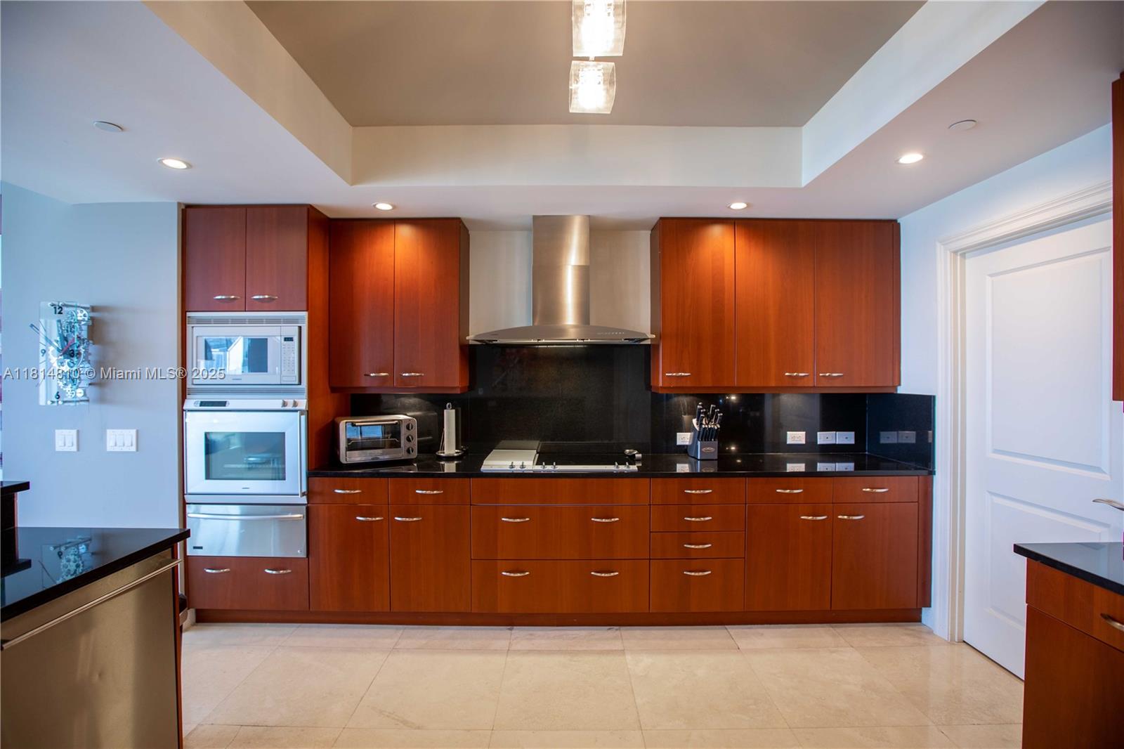 6000 Island Blvd #2602 Aventura, FL 33160