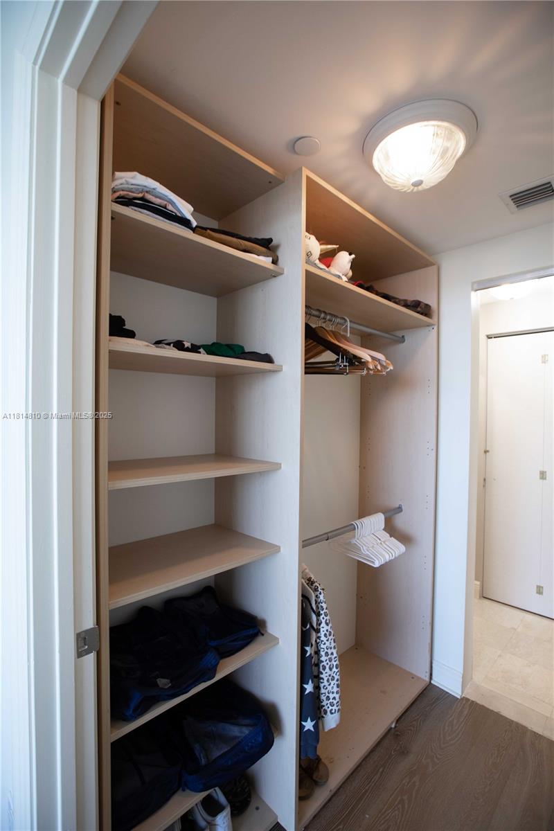 6000 Island Blvd #2602 Aventura, FL 33160