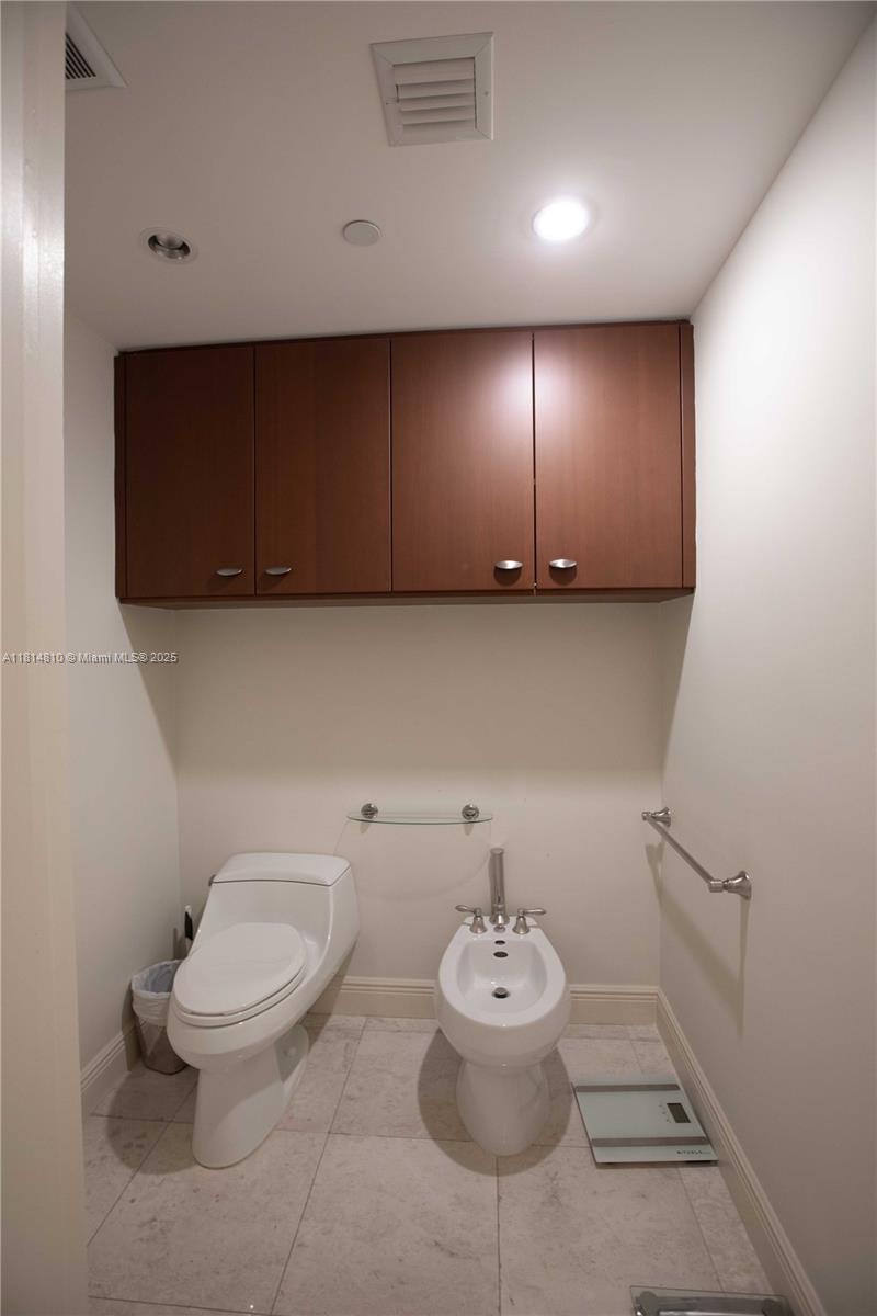 6000 Island Blvd #2602 Aventura, FL 33160