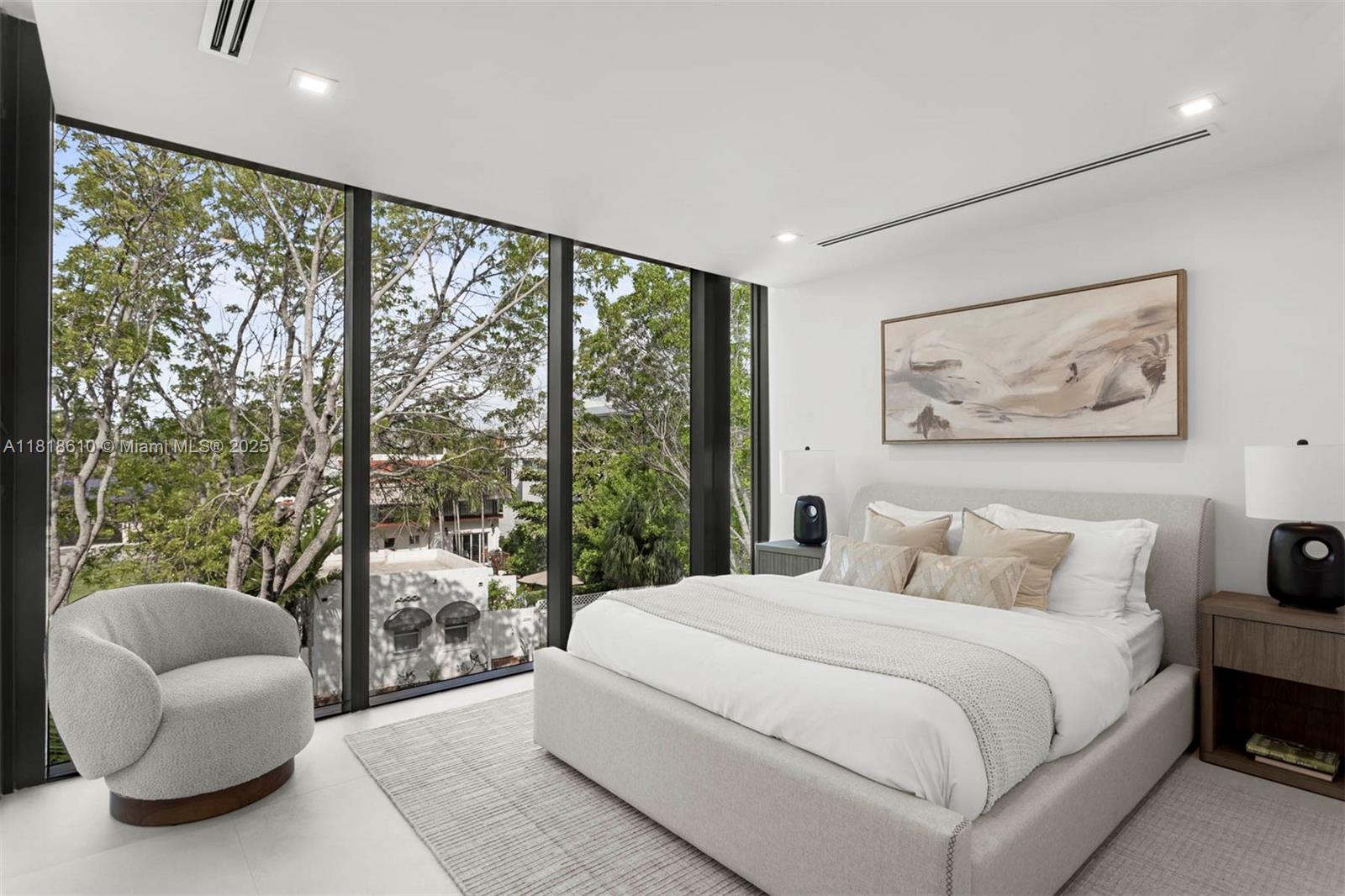 3571 Fair Isle St Miami, FL 33133