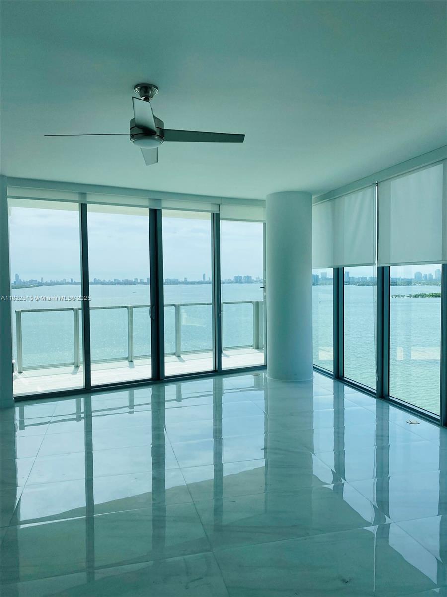 image Biscayne Beach Condominiu2