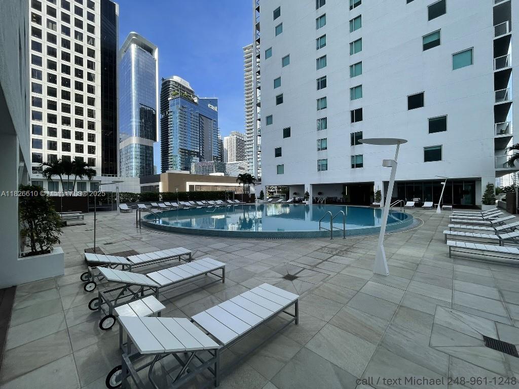 image 500 BRICKELL EAST CONDO U21