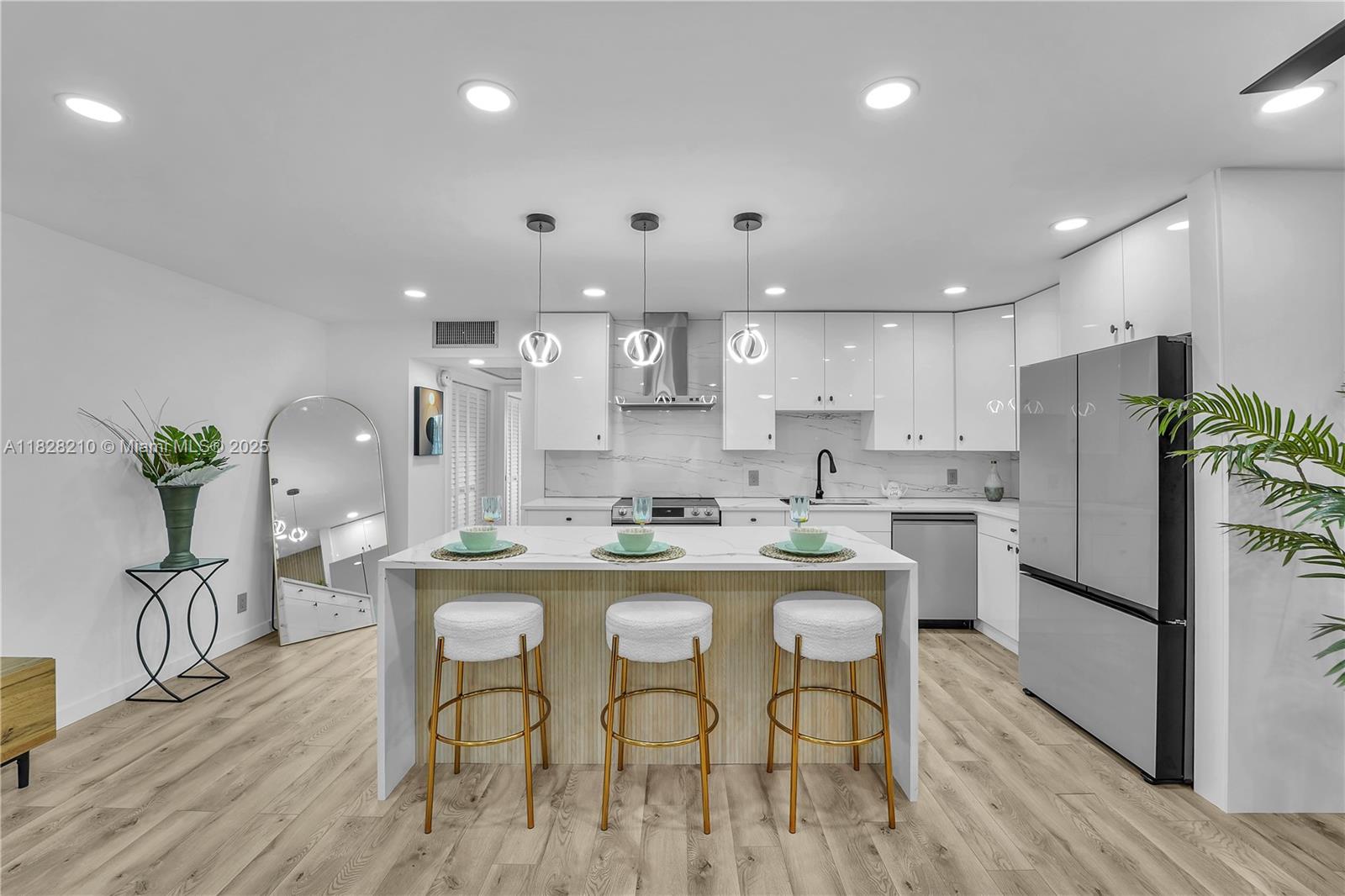 2905 Victoria Pl #D2