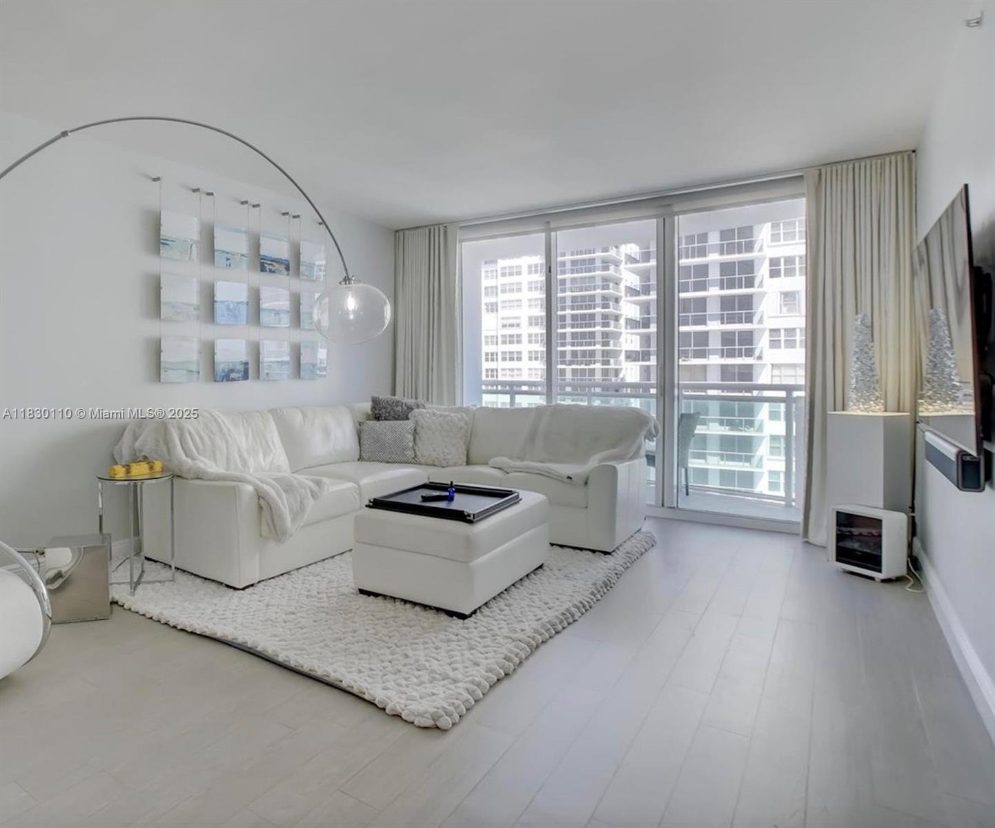 3001 S Ocean Dr #1007