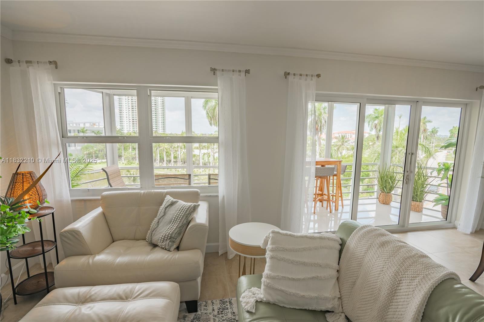 Undisclosed Address,Hallandale Beach, FL 33009