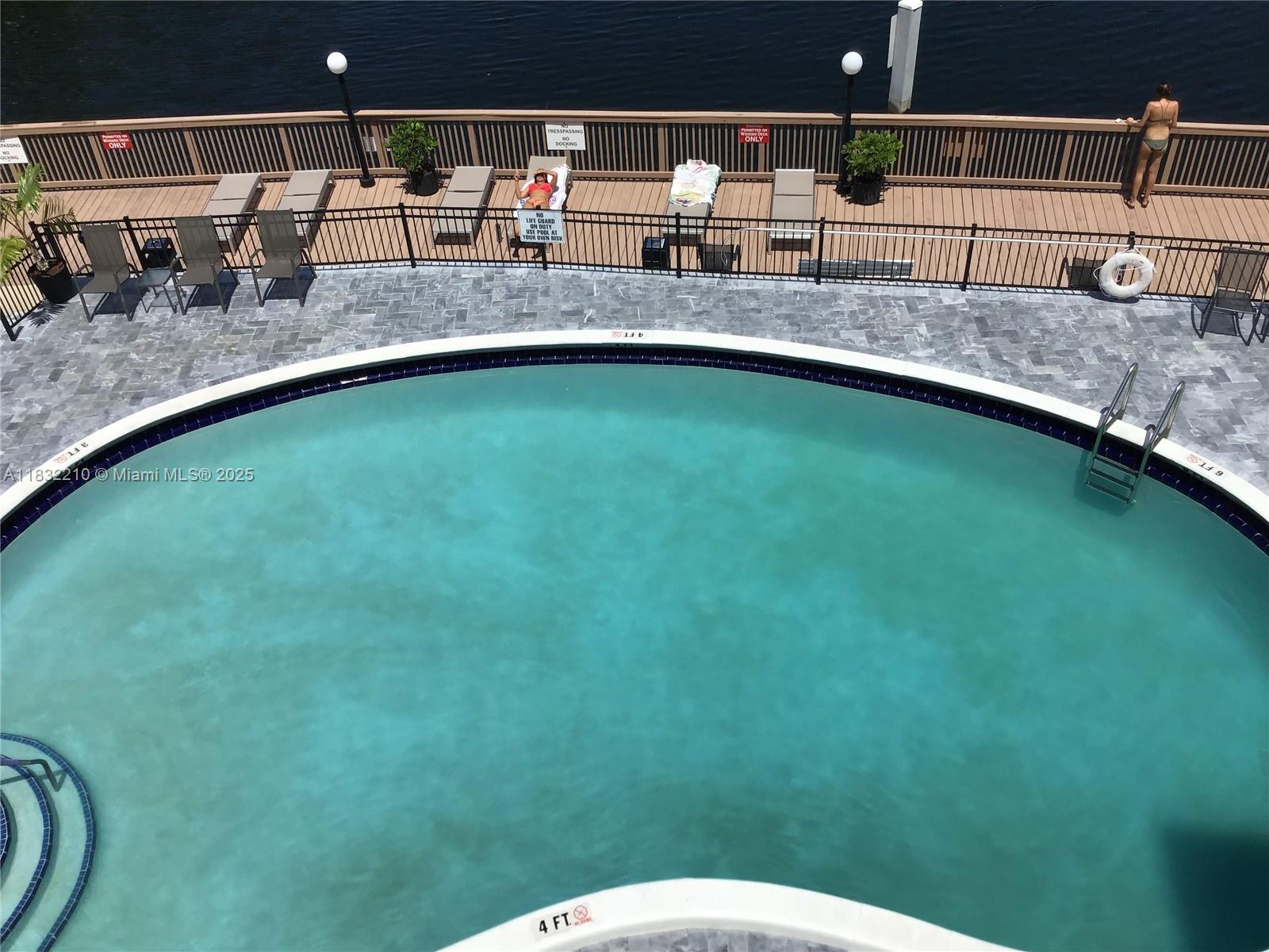 Undisclosed Address,Hallandale Beach, FL 33009