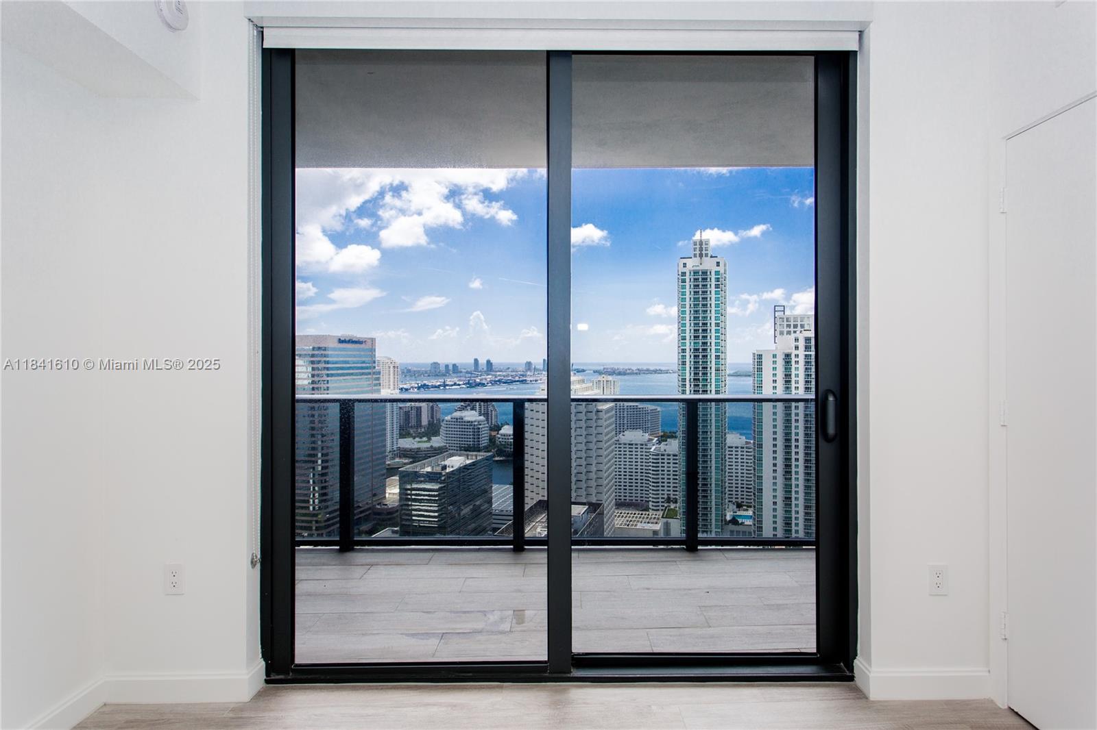 image Brickell Heights East9