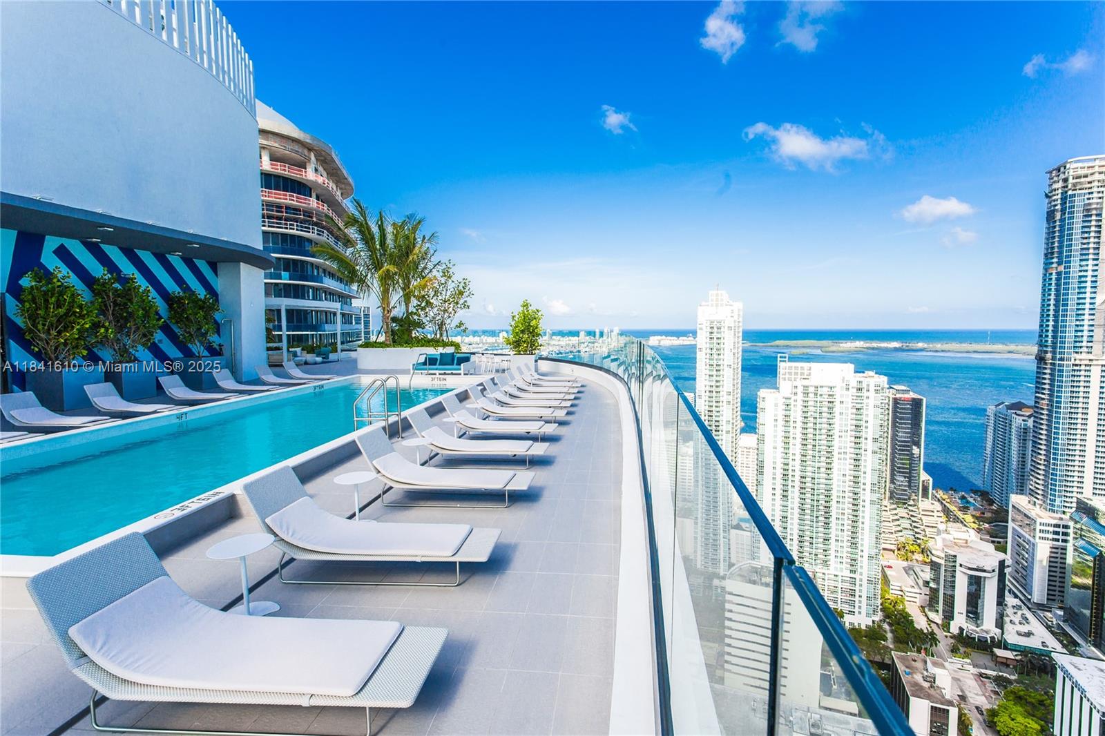 image Brickell Heights East16