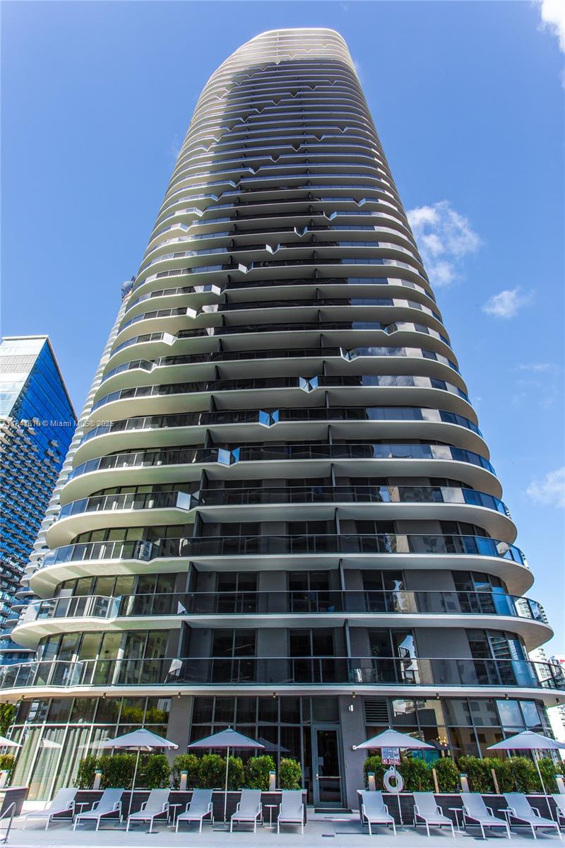 image Brickell Heights East44