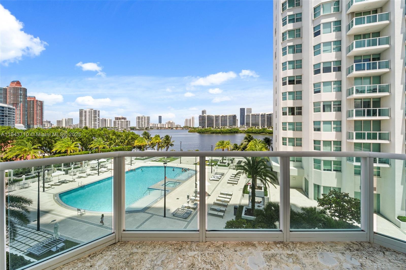 image The Peninsula Ii Condo21