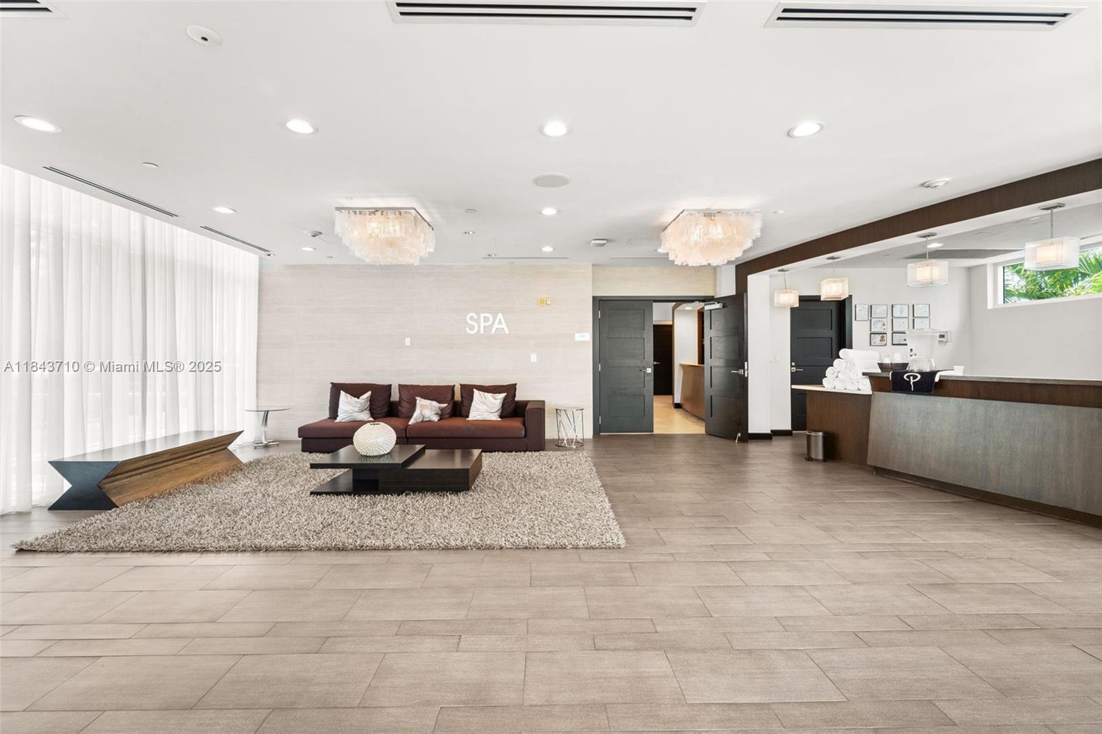 image The Peninsula Ii Condo25