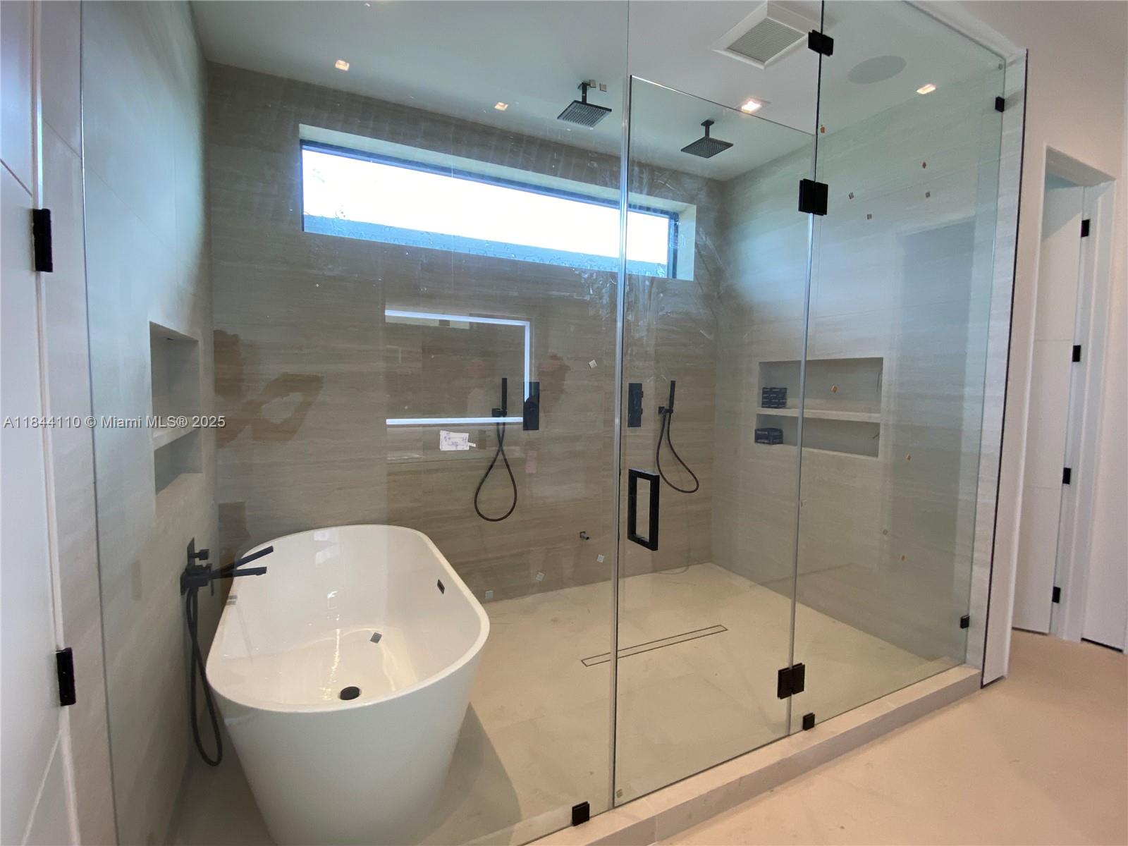 13085 Coronado Ter North Miami, FL 33181