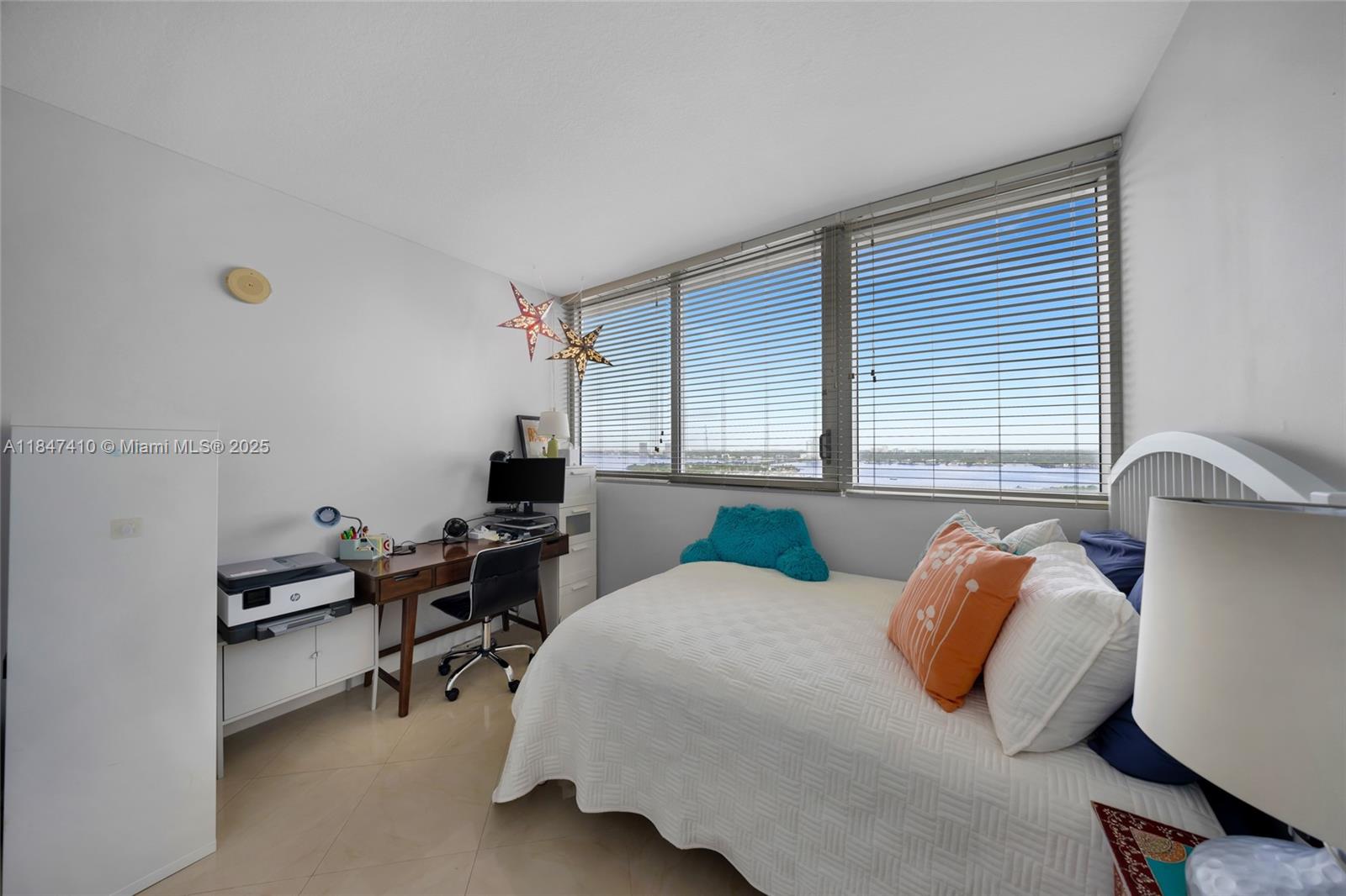 7929 West Dr #1503 North Bay Village, FL 33141