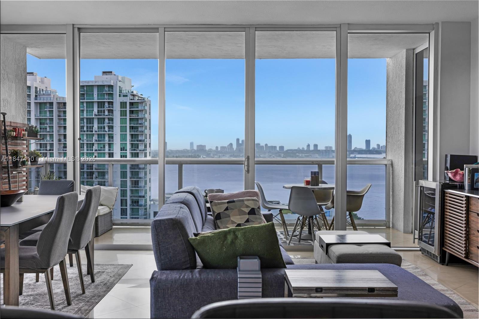 7929 West Dr #1503 North Bay Village, FL 33141