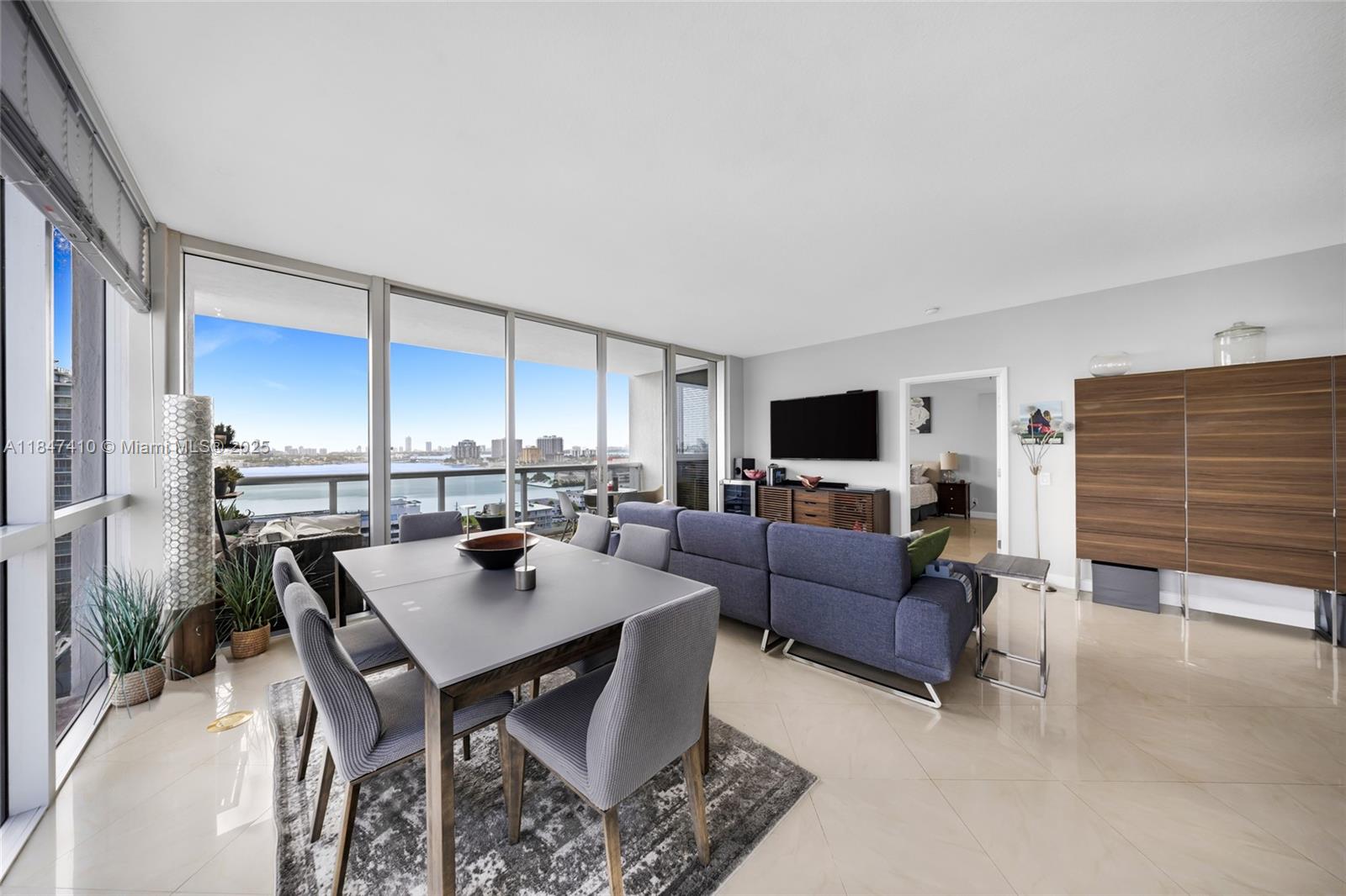 7929 West Dr #1503 North Bay Village, FL 33141