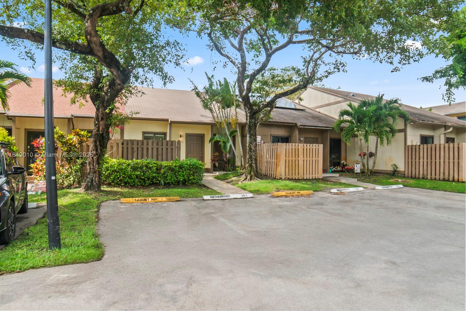 460 NE 211th Ter