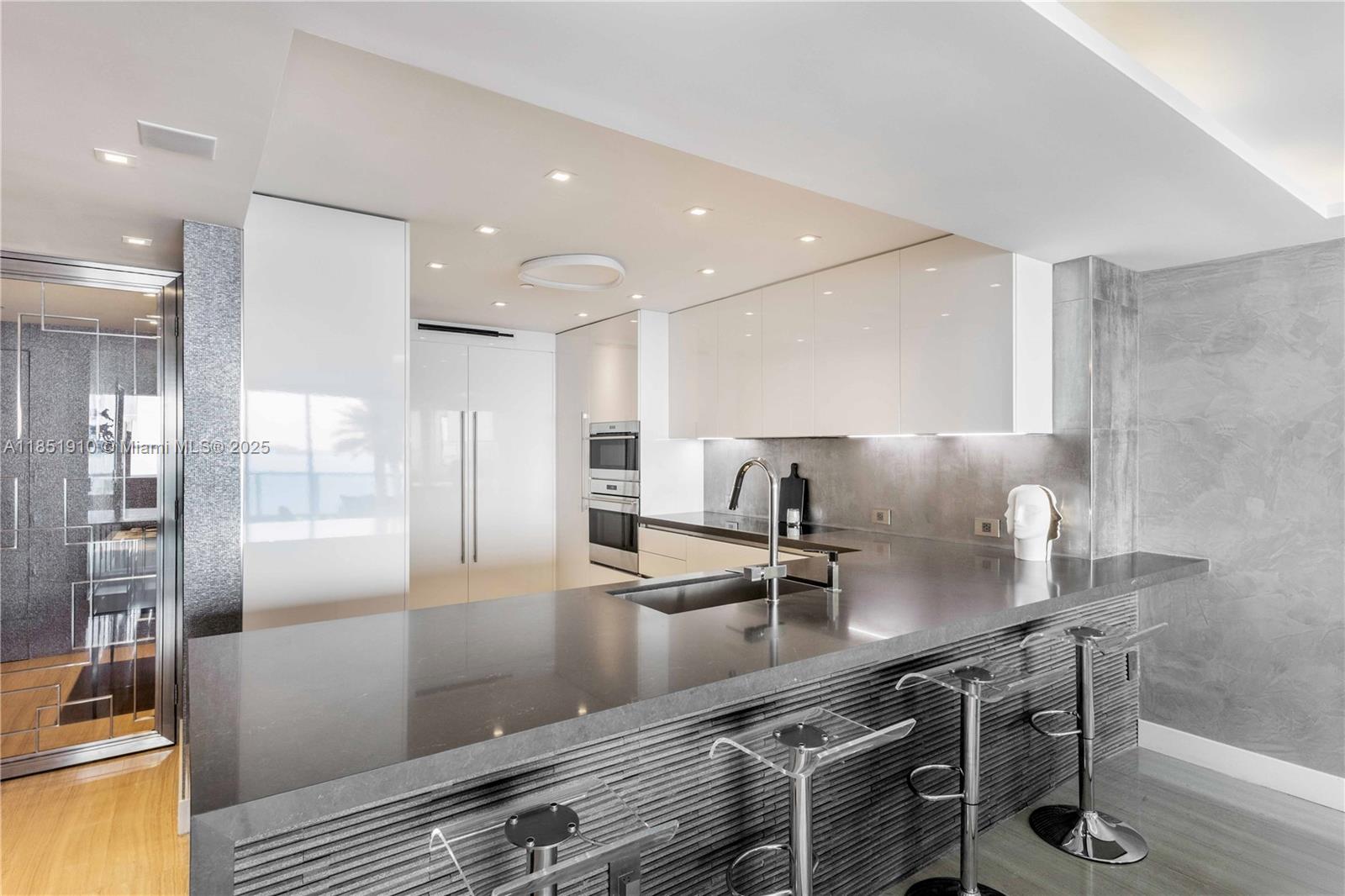 image Jade Residences11