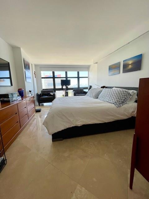 image Brickell Place11