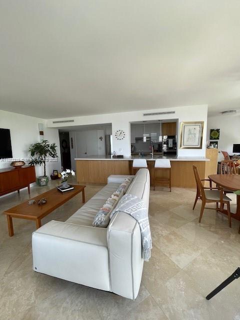 image Brickell Place2