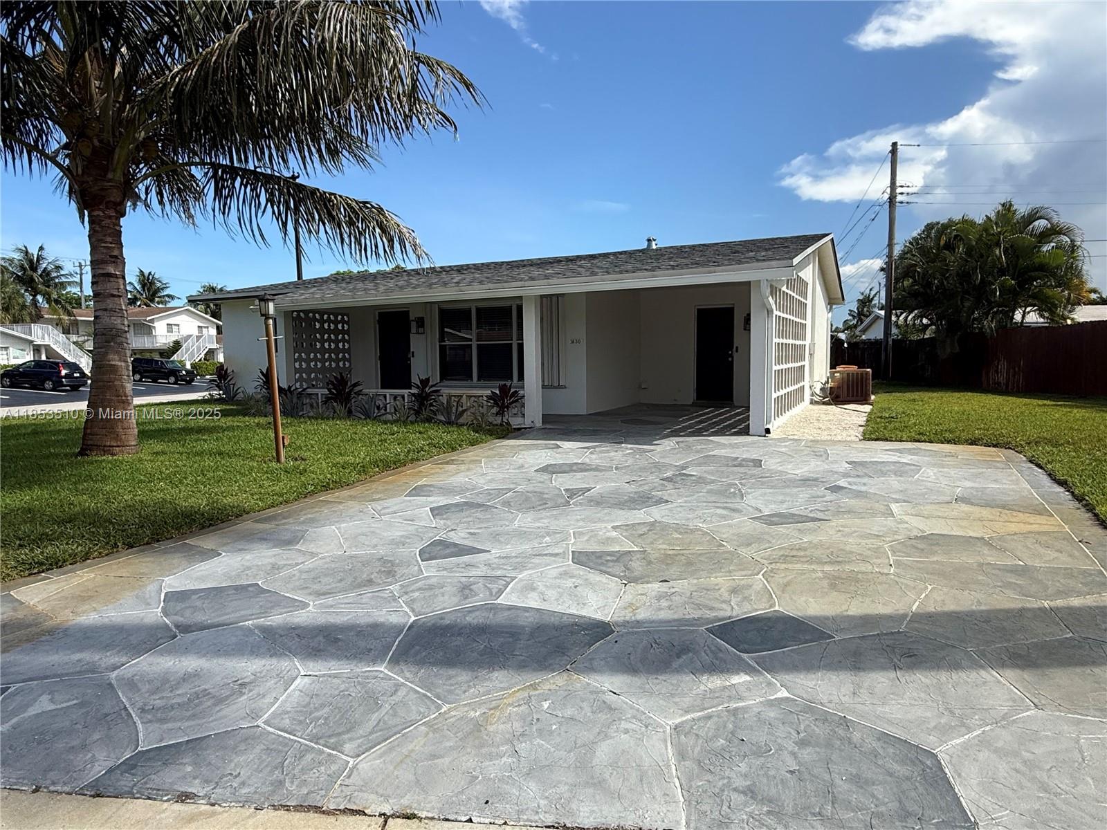 1630 NE 34th Ct