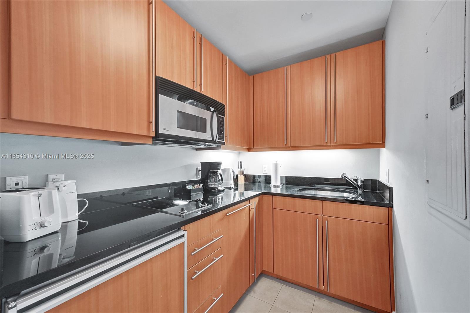 1435 Brickell Ave #3308 Miami, FL 33131