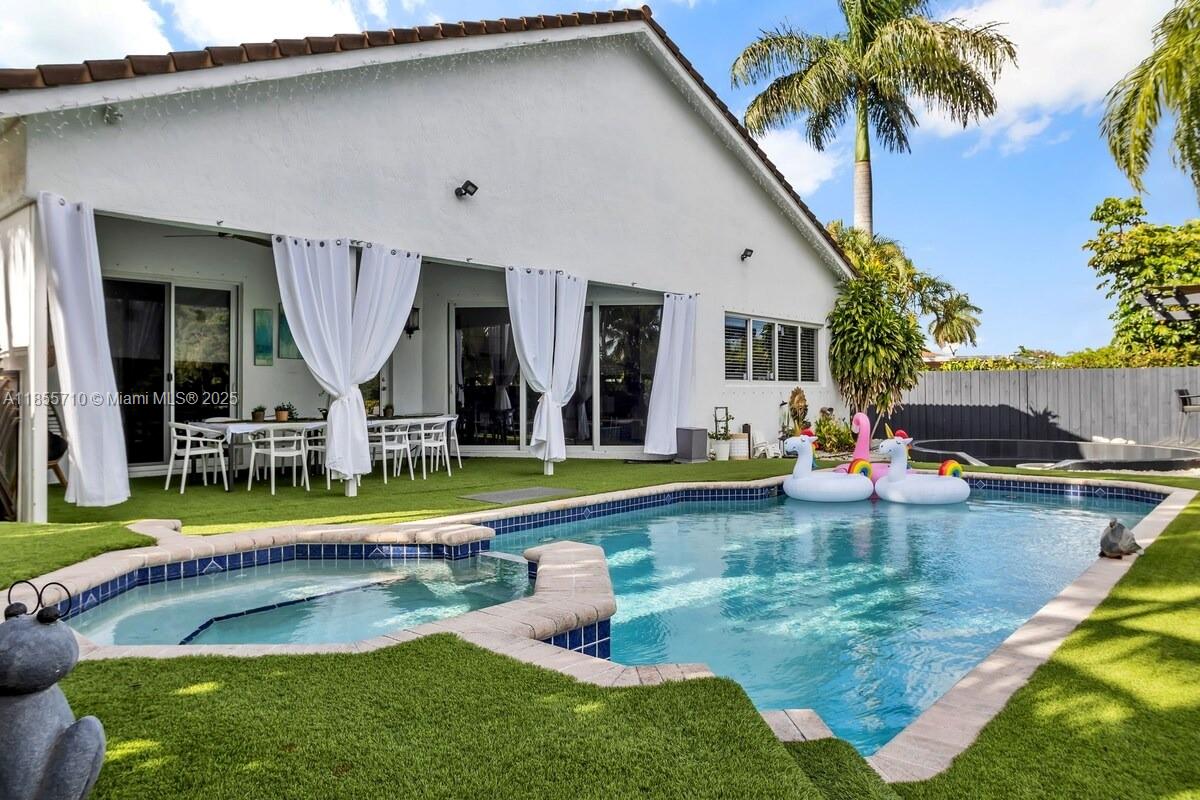 205 N 31st Ave #1 Hollywood, FL 33021