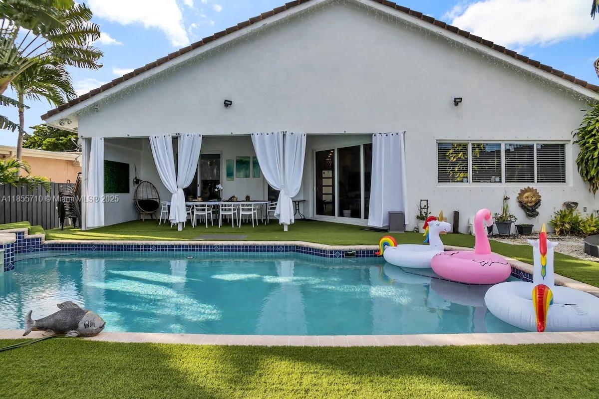 205 N 31st Ave #1 Hollywood, FL 33021