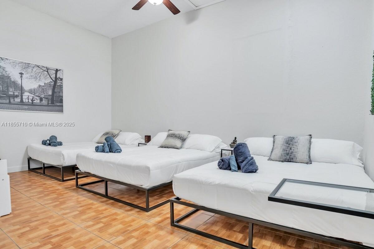 205 N 31st Ave #1 Hollywood, FL 33021