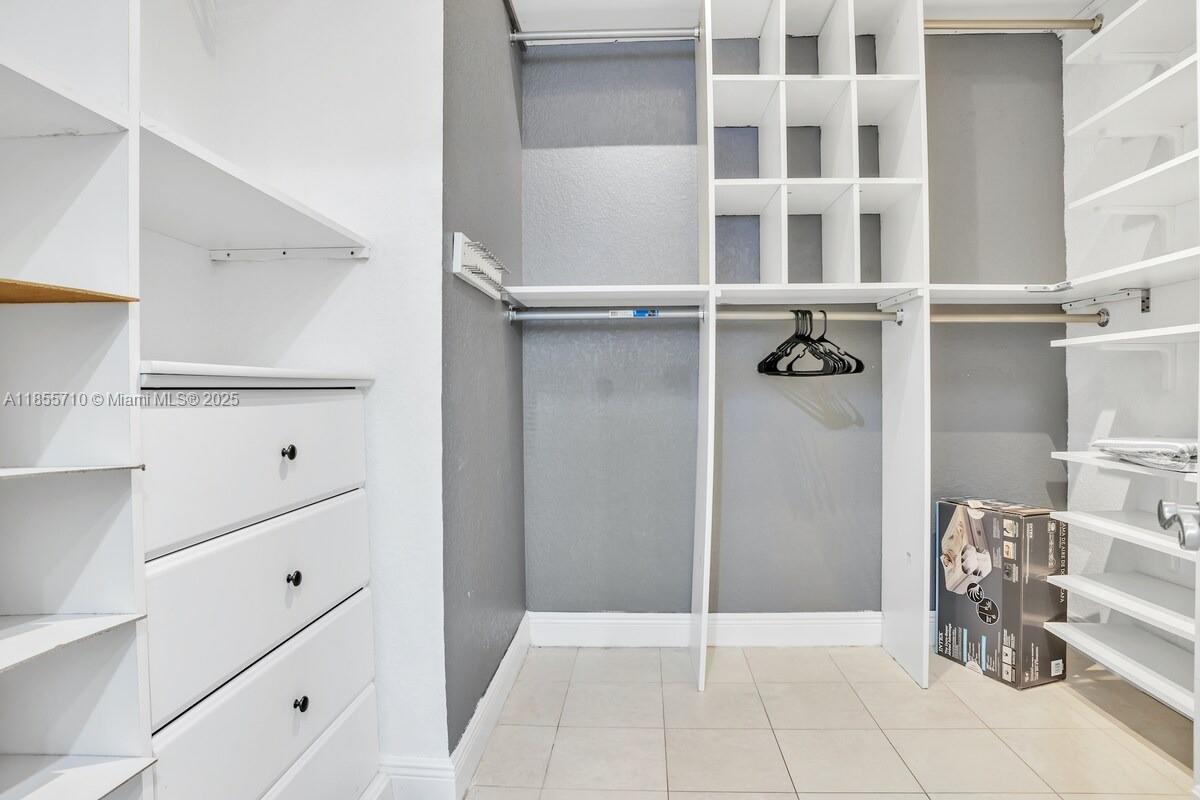 205 N 31st Ave #1 Hollywood, FL 33021