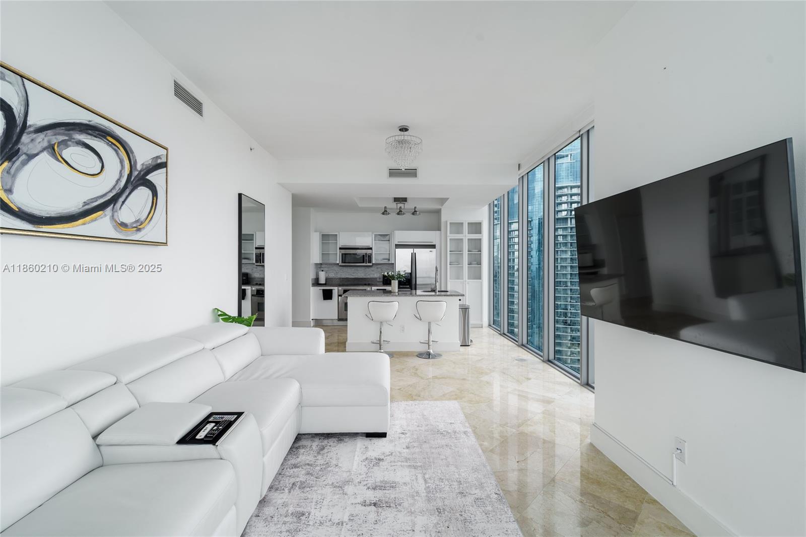 888 Biscayne Blvd #4712