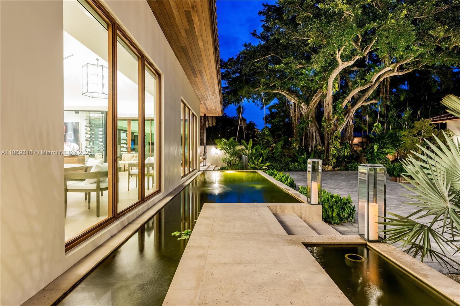 864 NE 84th St Miami, FL 33138