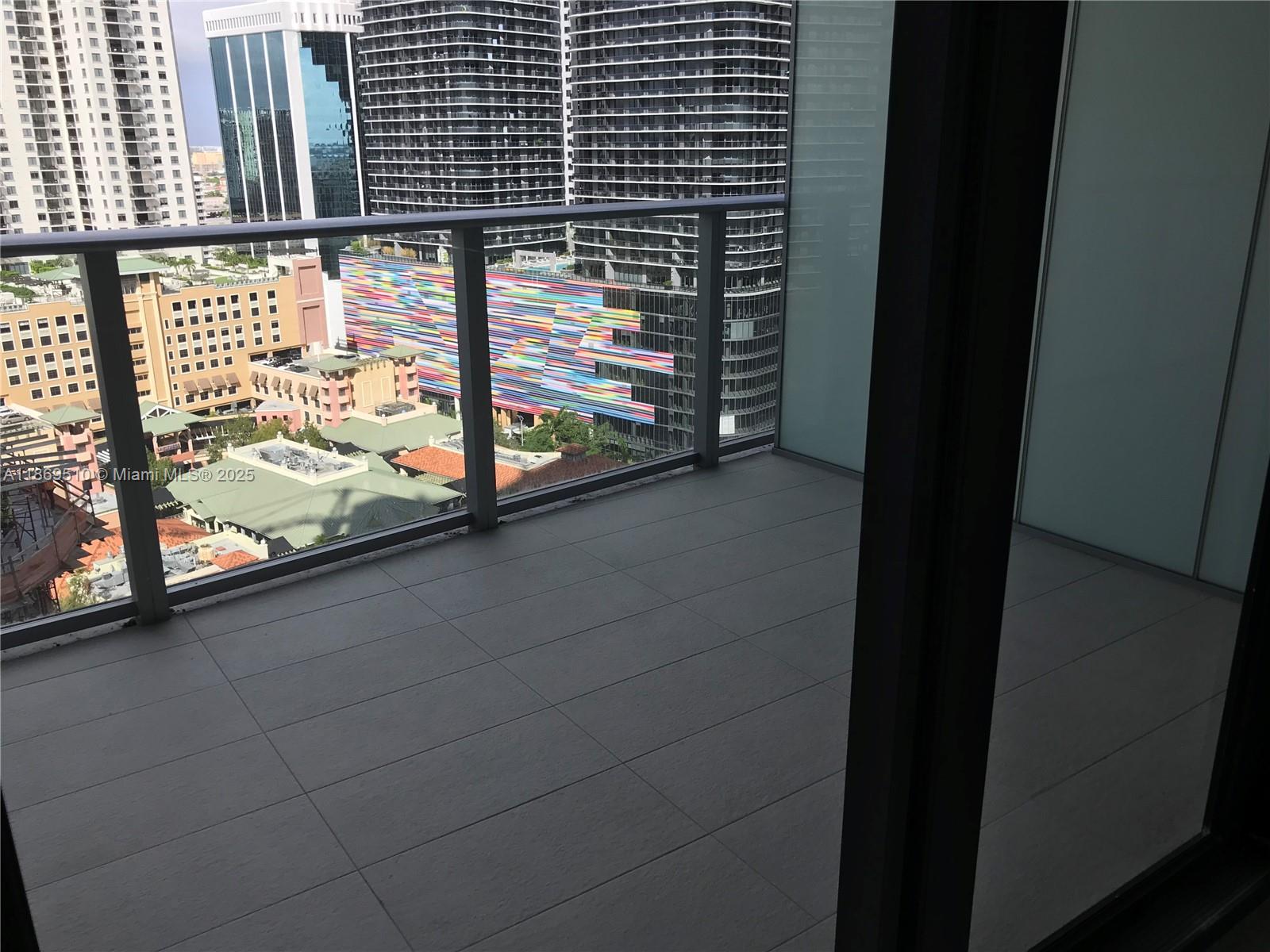 image 1010 Brickell26