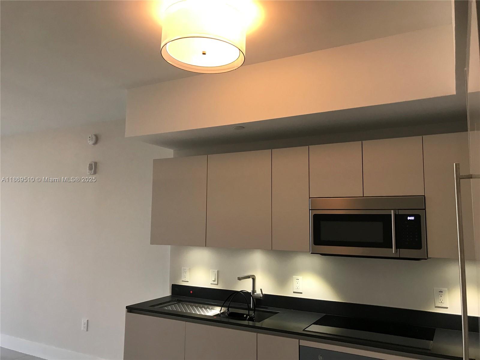 image 1010 Brickell28