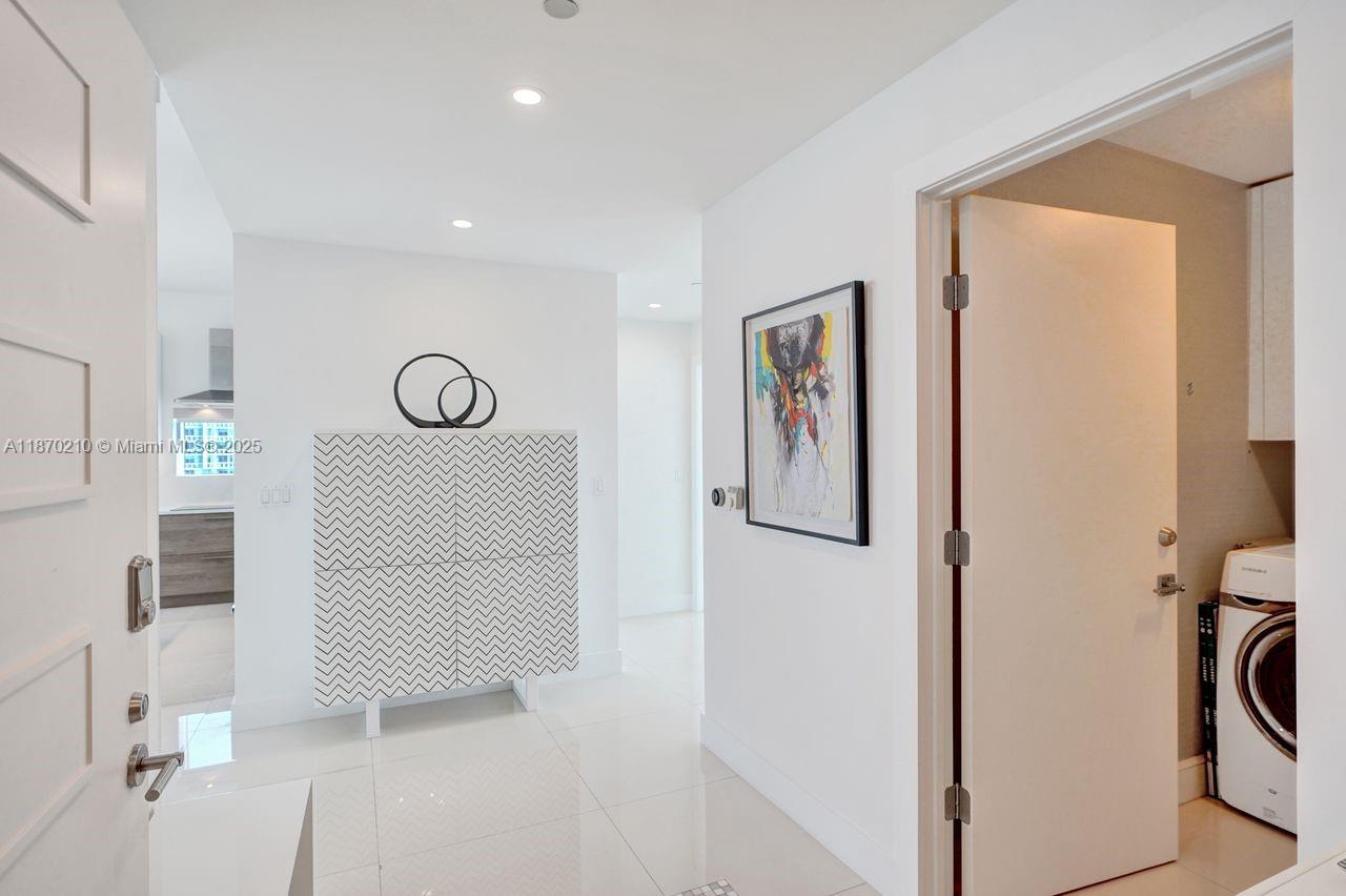 image Paramount Bay15
