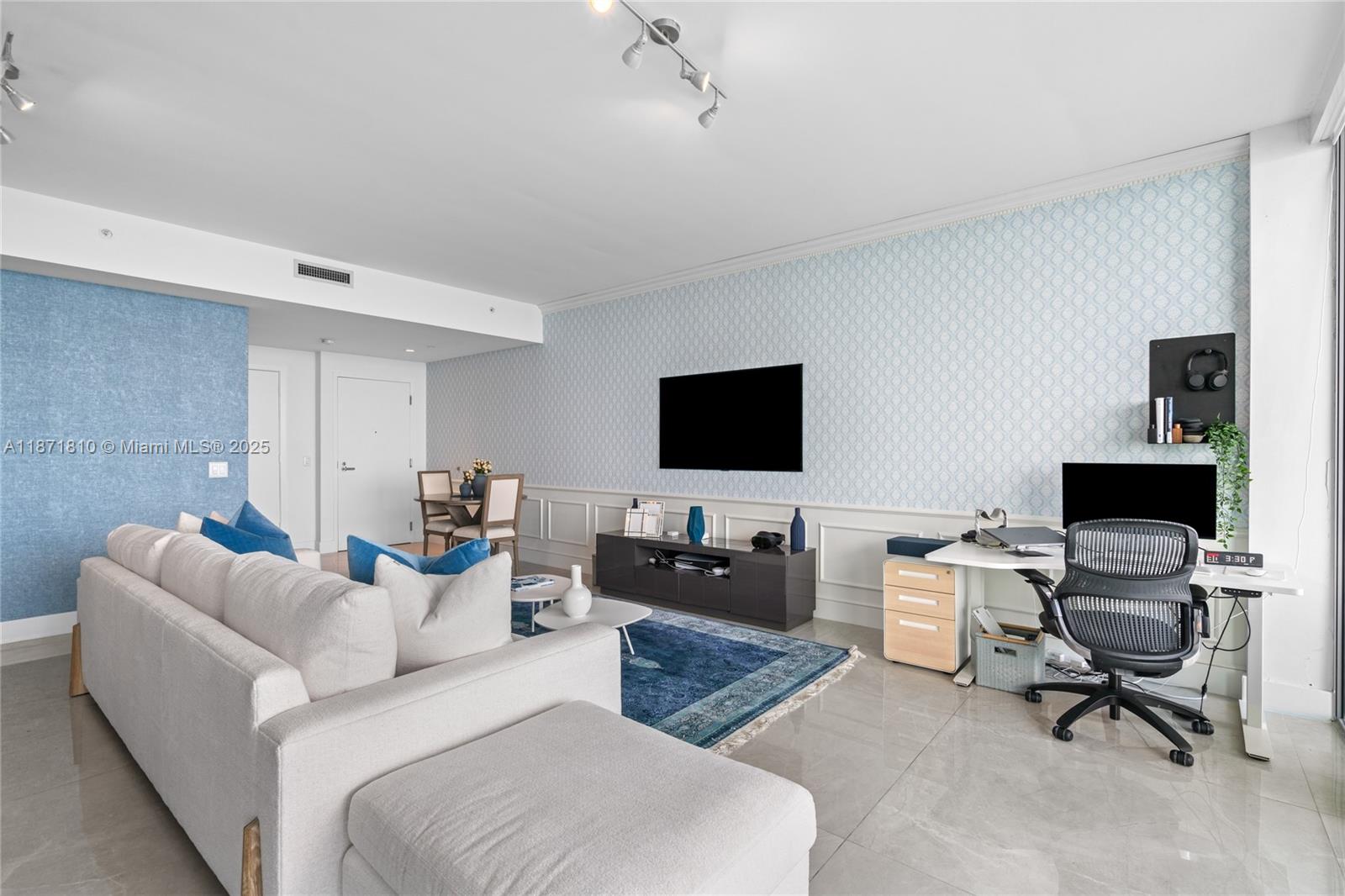 image Biscayne Beach Condo6