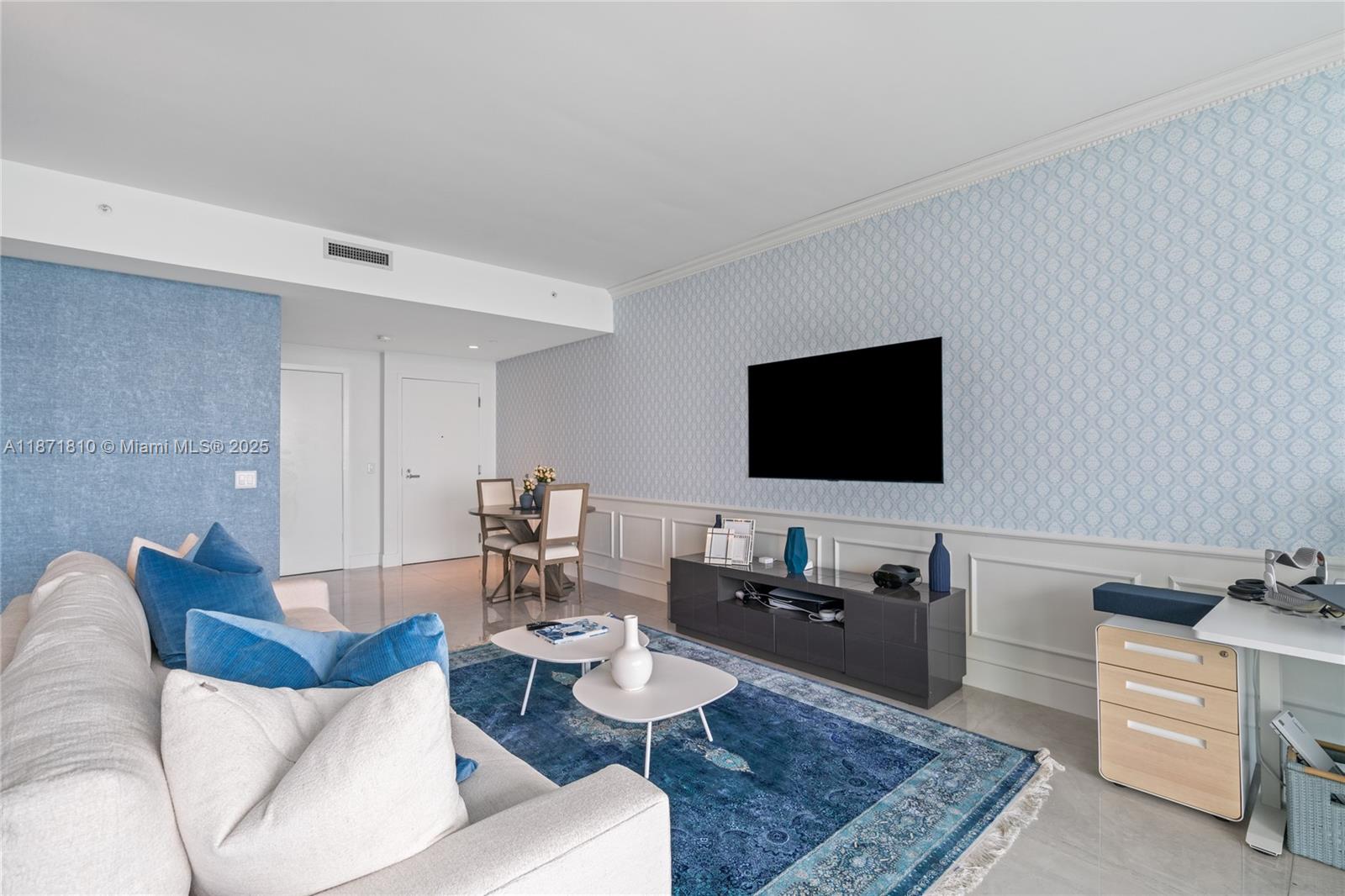 image Biscayne Beach Condo7