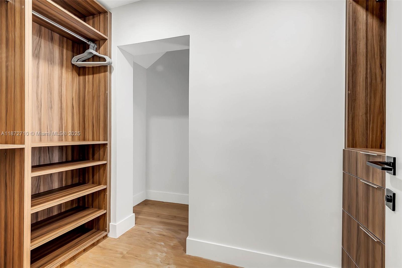 Undisclosed Address Pinecrest, FL 33156