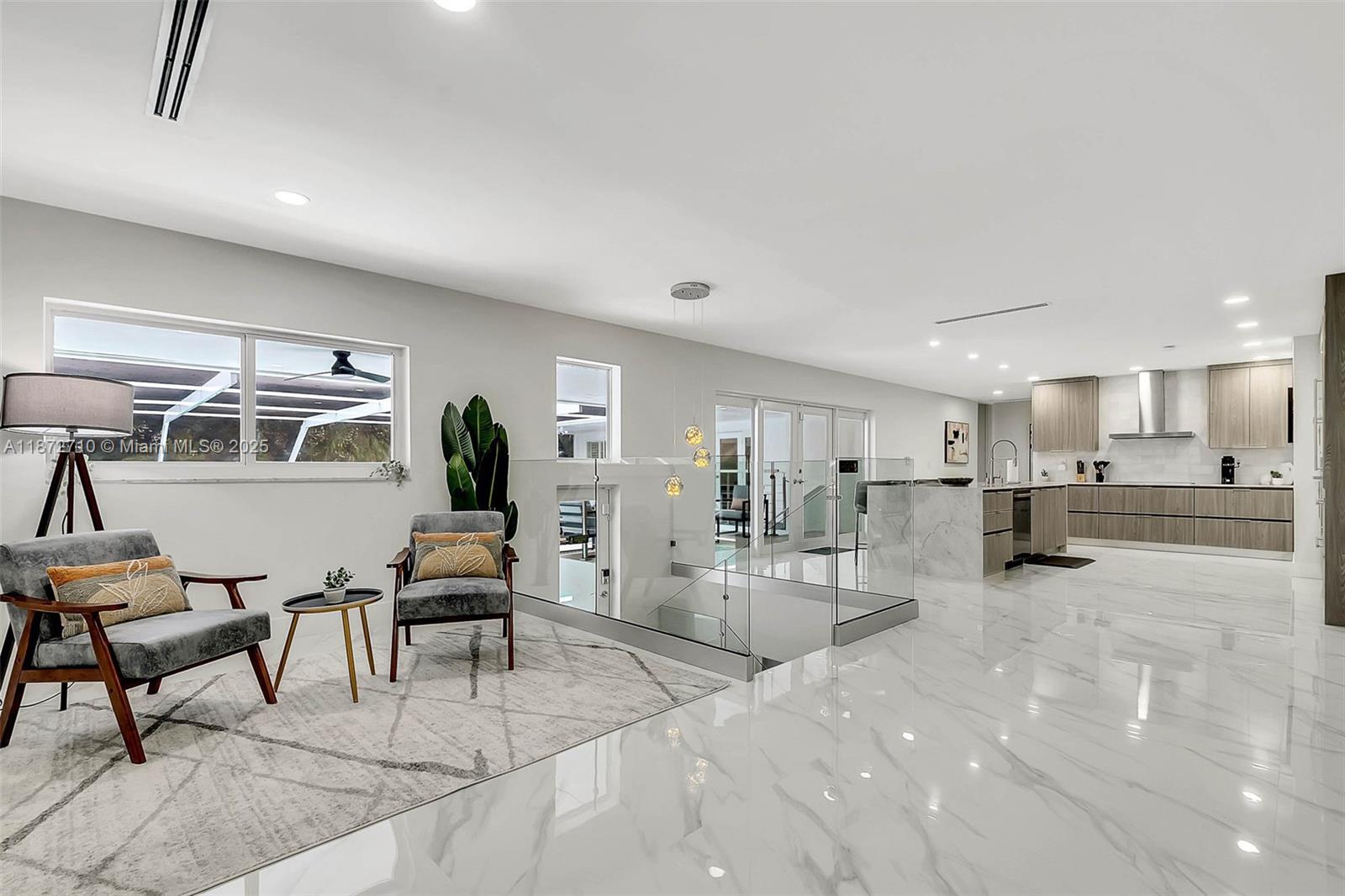 Undisclosed Address Pinecrest, FL 33156