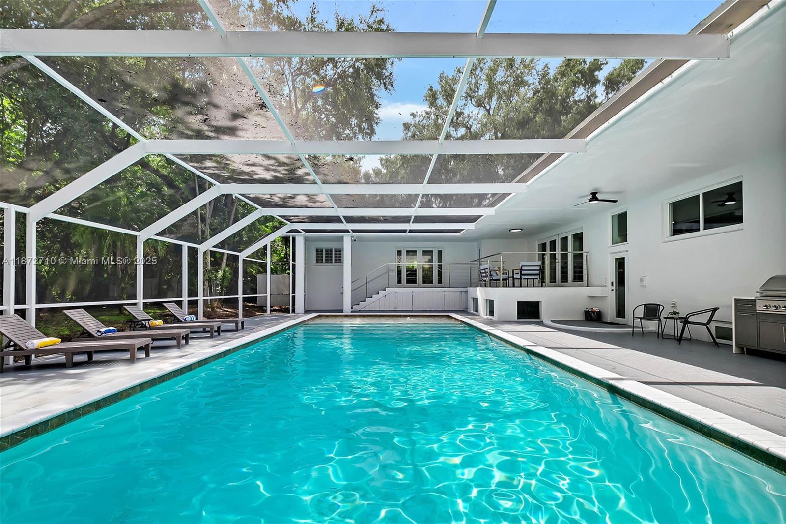 Undisclosed Address Pinecrest, FL 33156