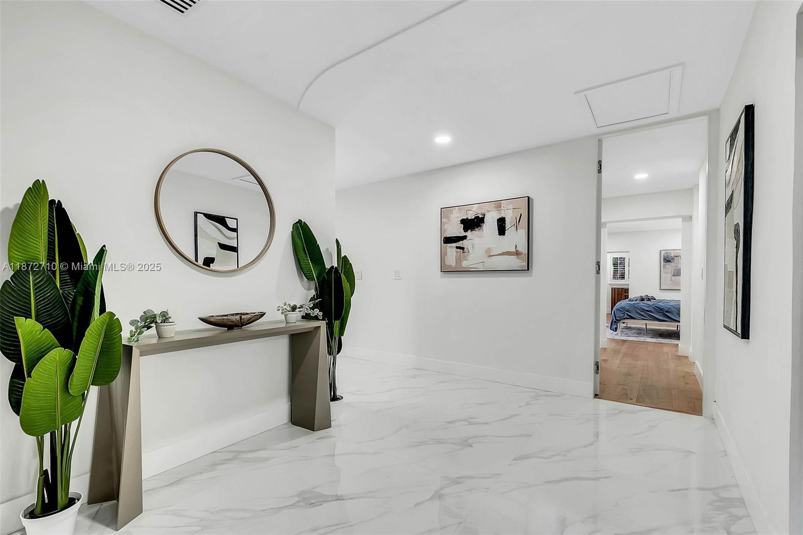 Undisclosed Address Pinecrest, FL 33156