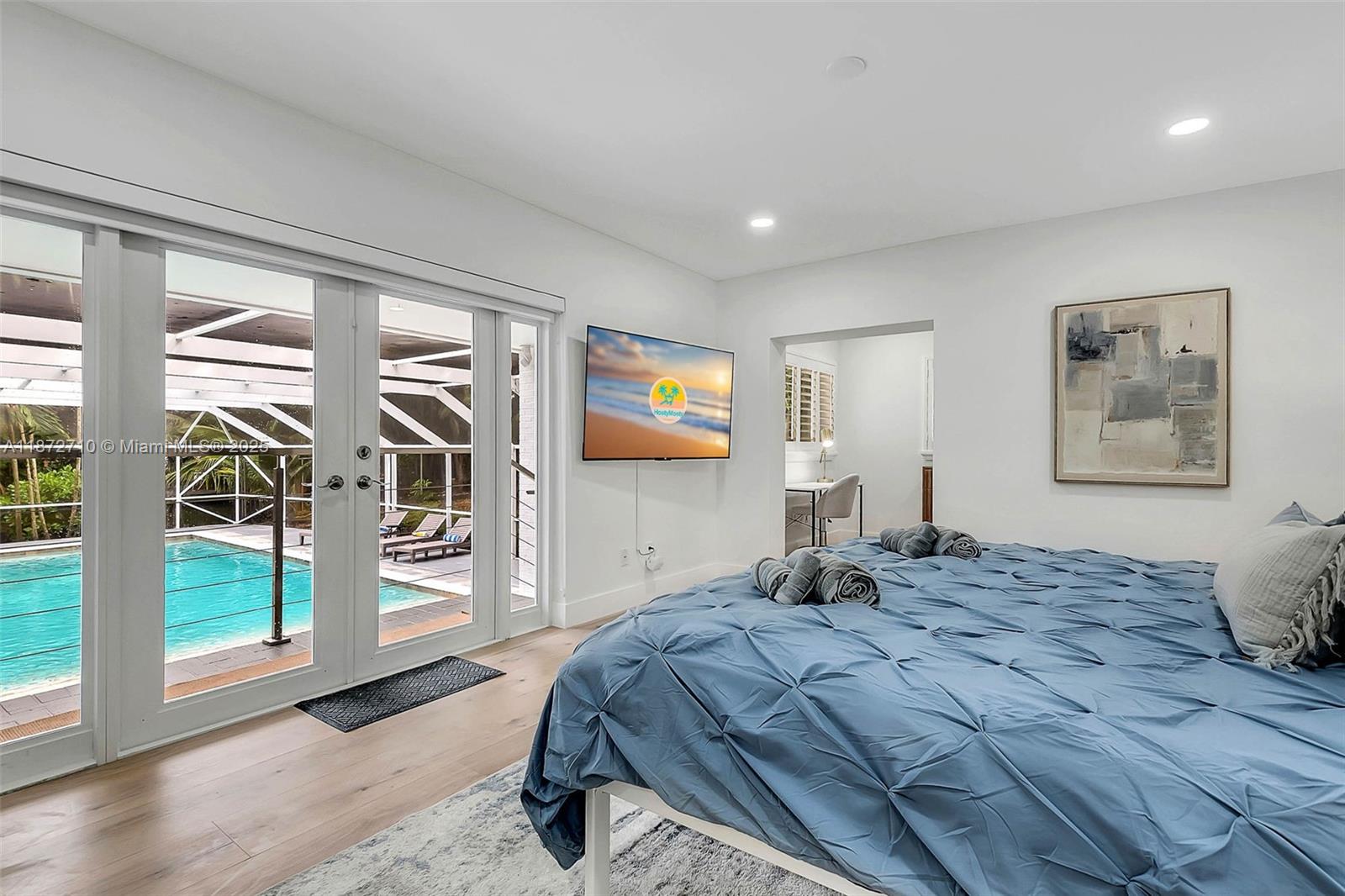 Undisclosed Address Pinecrest, FL 33156