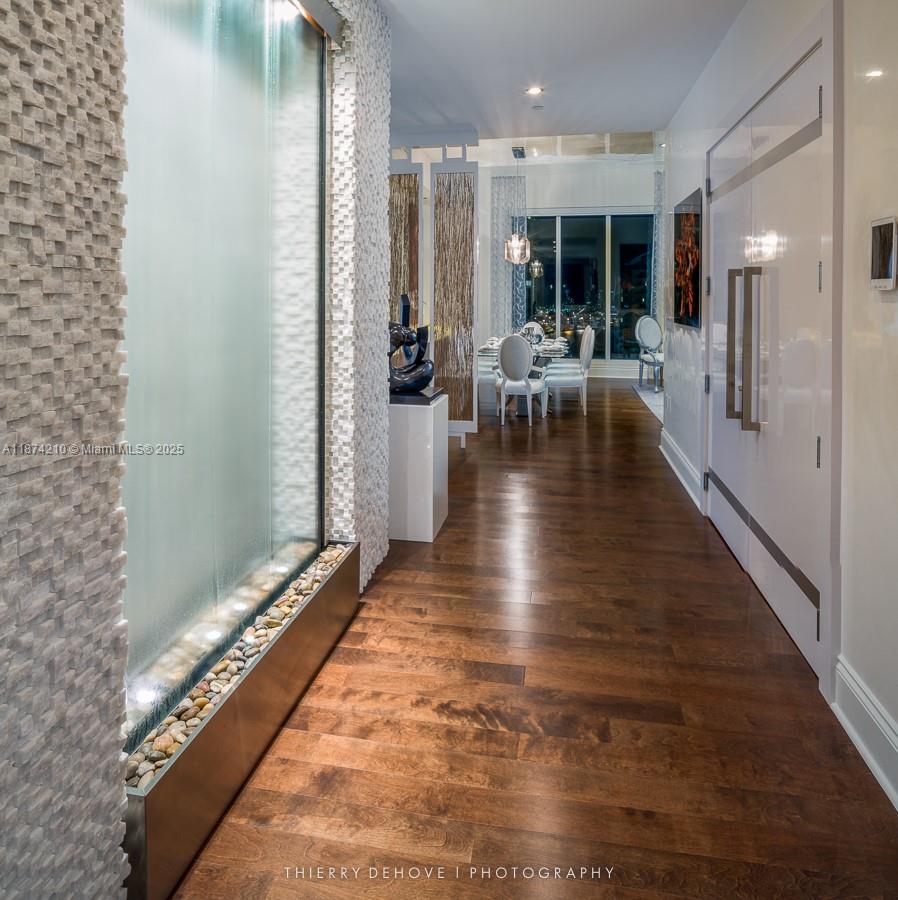 image Brickell Key8