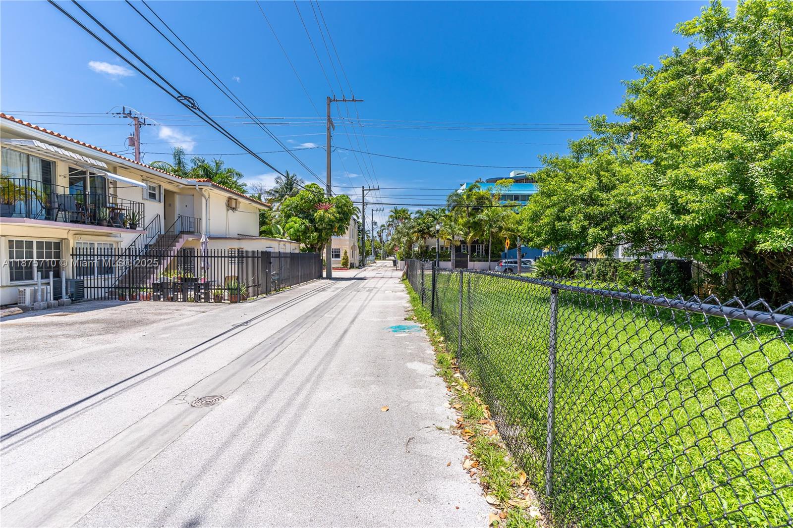 918 4th St Miami Beach, FL 33139